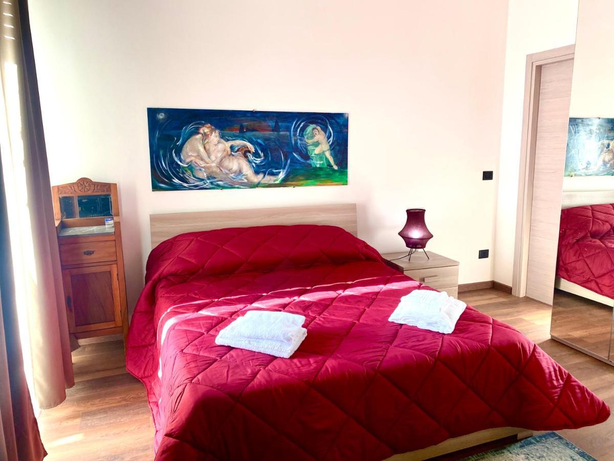 I Miti Dell Etna Centro Vicino Il Duomo Bed & Breakfast *