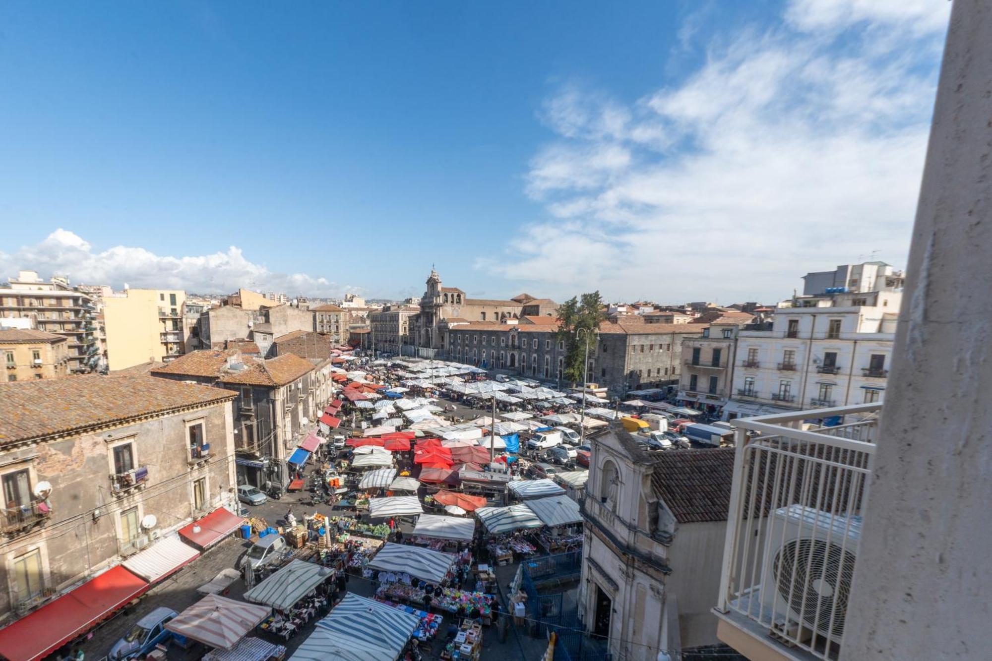 I Miti Dell Etna Centro Vicino Il Duomo Bed & Breakfast Catania